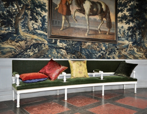 tapissier décorateur luxe Paris tissus creations metaphores chateau de groussay