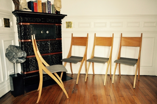 tapissier garnisseur Paris, refaire galettes de chaises, réfection chaises, refaire chaise, tissus de luxe qualité siège