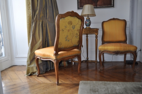 tapissier luxe Paris, réfection chaise louis xv, Nicolas Quinibert Foliot, changer tissu